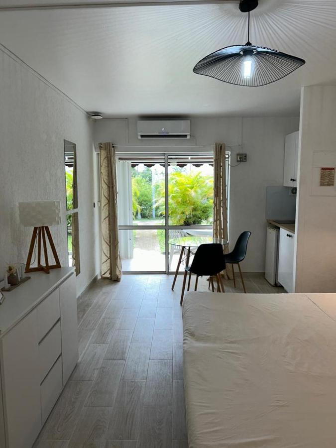 לה גוסייר Superbe Studio Avec Piscine, Au Coeur De La Marina! Village Soleil ! Proche Aeroport & Ferry מראה חיצוני תמונה